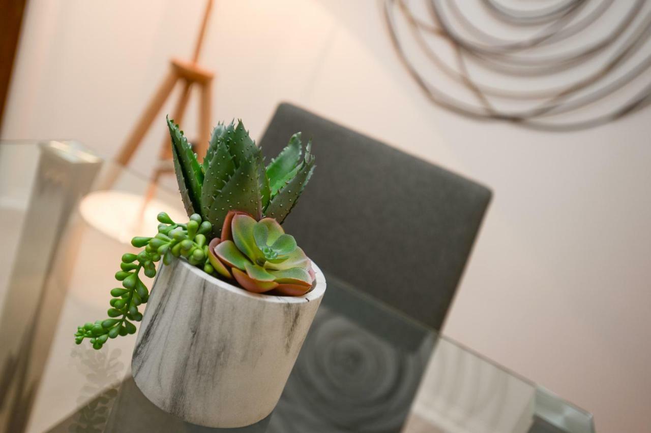 Brook Court - City Edge Stay Modern 2Bed Apartment Нотингам Екстериор снимка